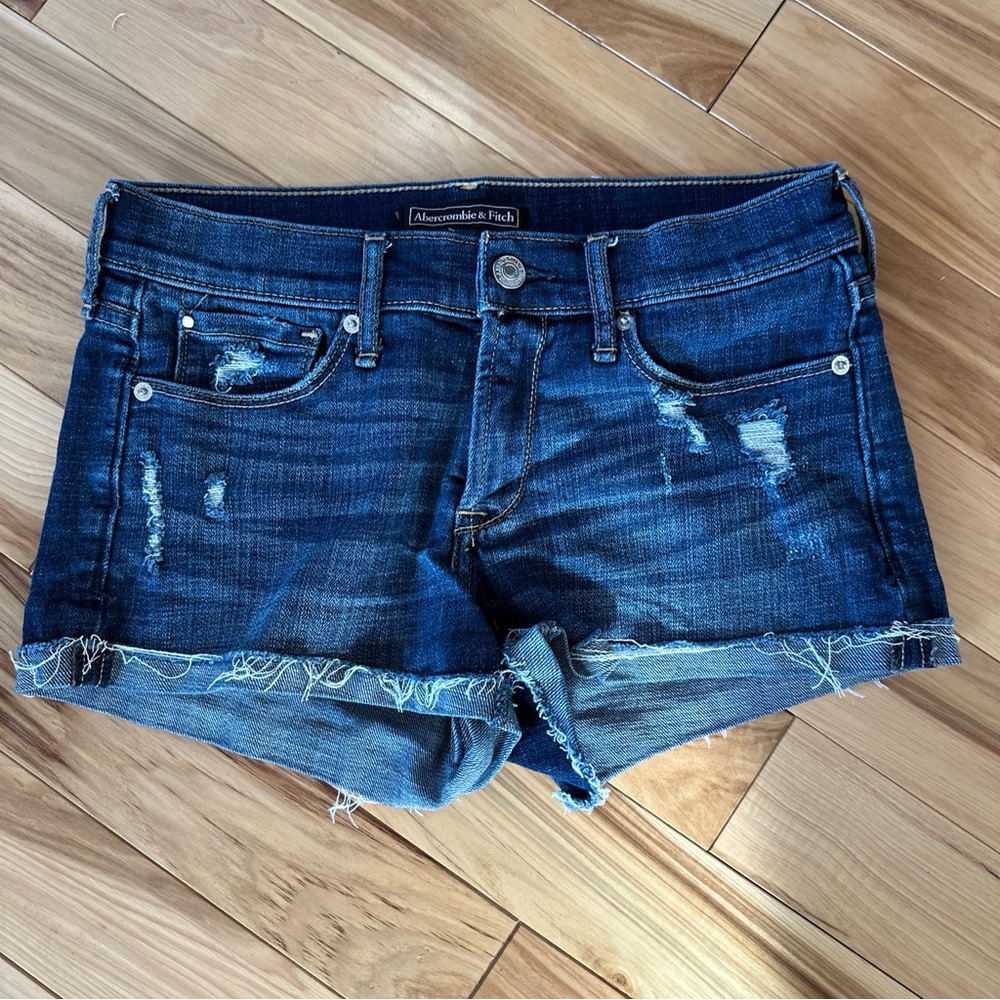 Abercrombie Fitch Denim Cutoff Shorts! Destroyed 26